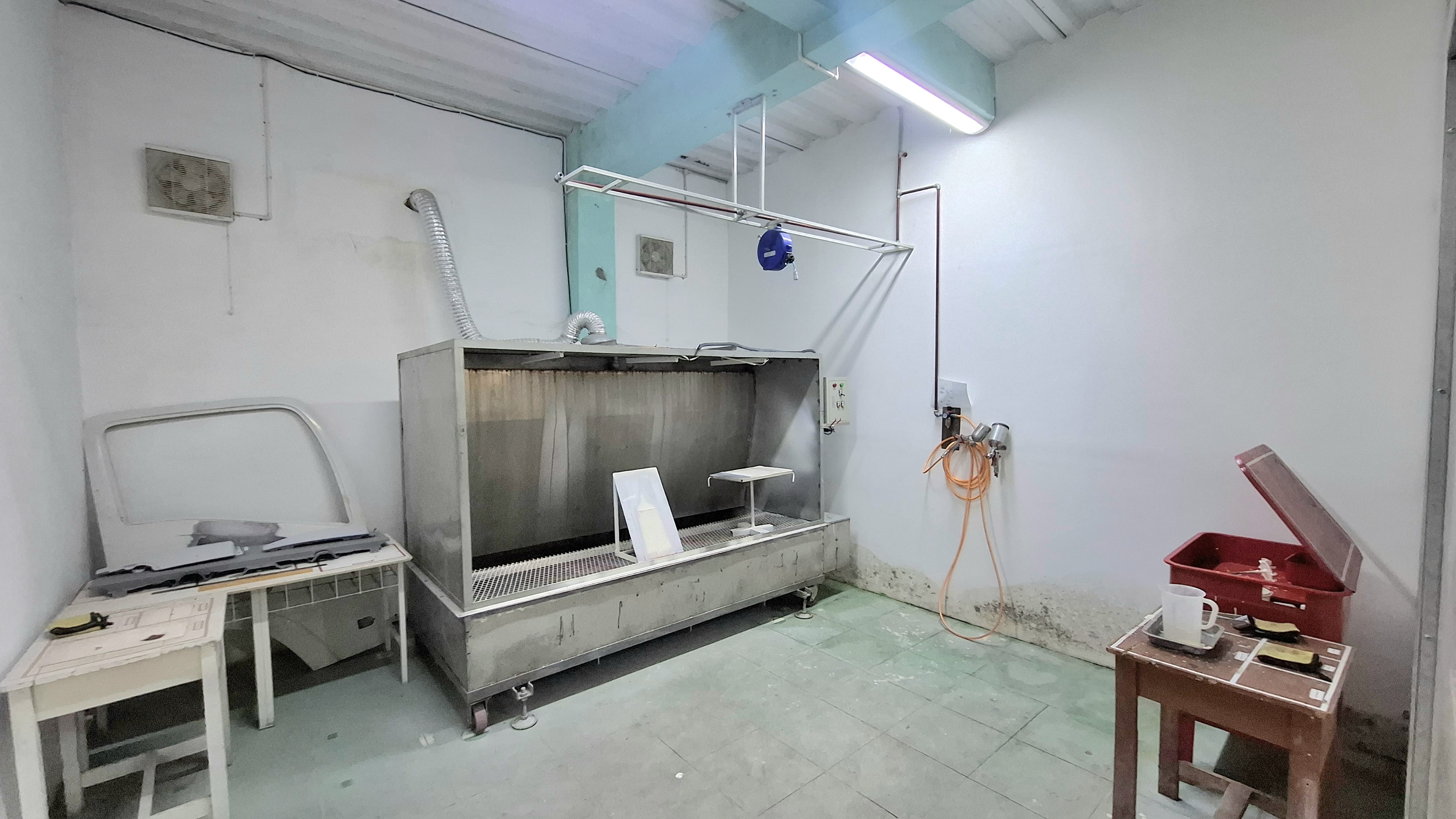 Dojo Painting (Spray Booth Praktik Pengecatan)